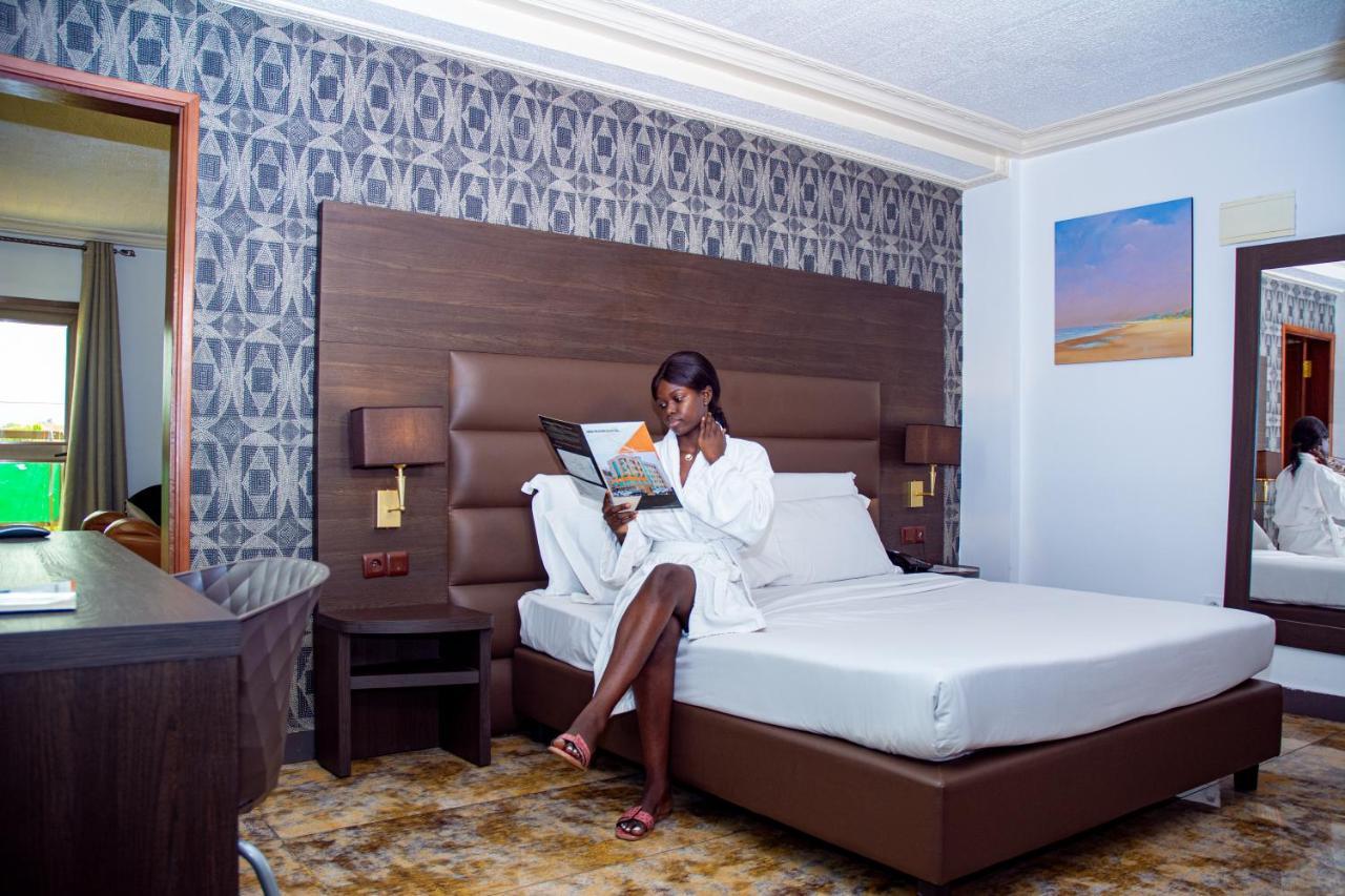 New Heaven Hotel Yaoundé Eksteriør bilde