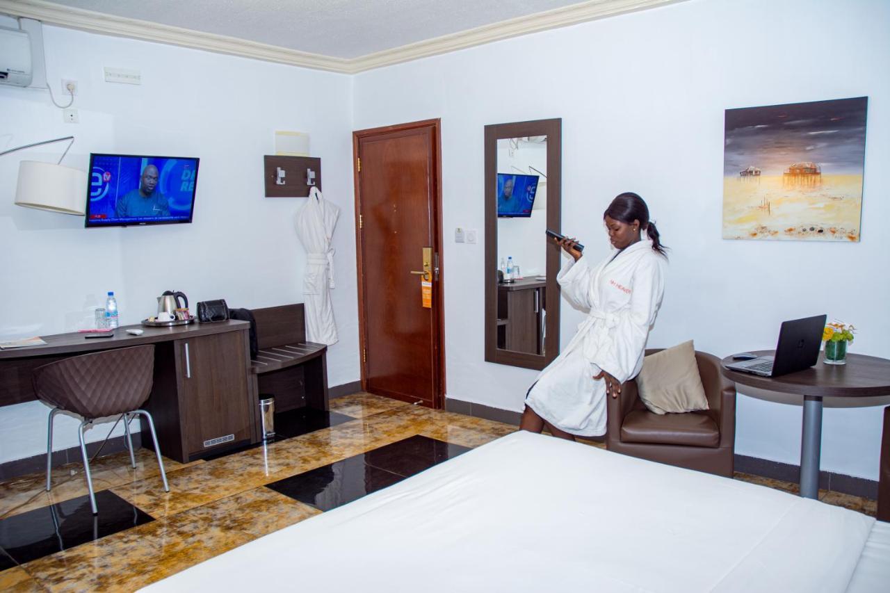 New Heaven Hotel Yaoundé Eksteriør bilde